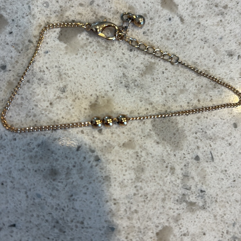 Gold bracelets - Picture 3 of 3